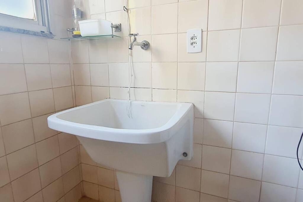 Charmoso De 4 Quartos Na Do Morro Apartment