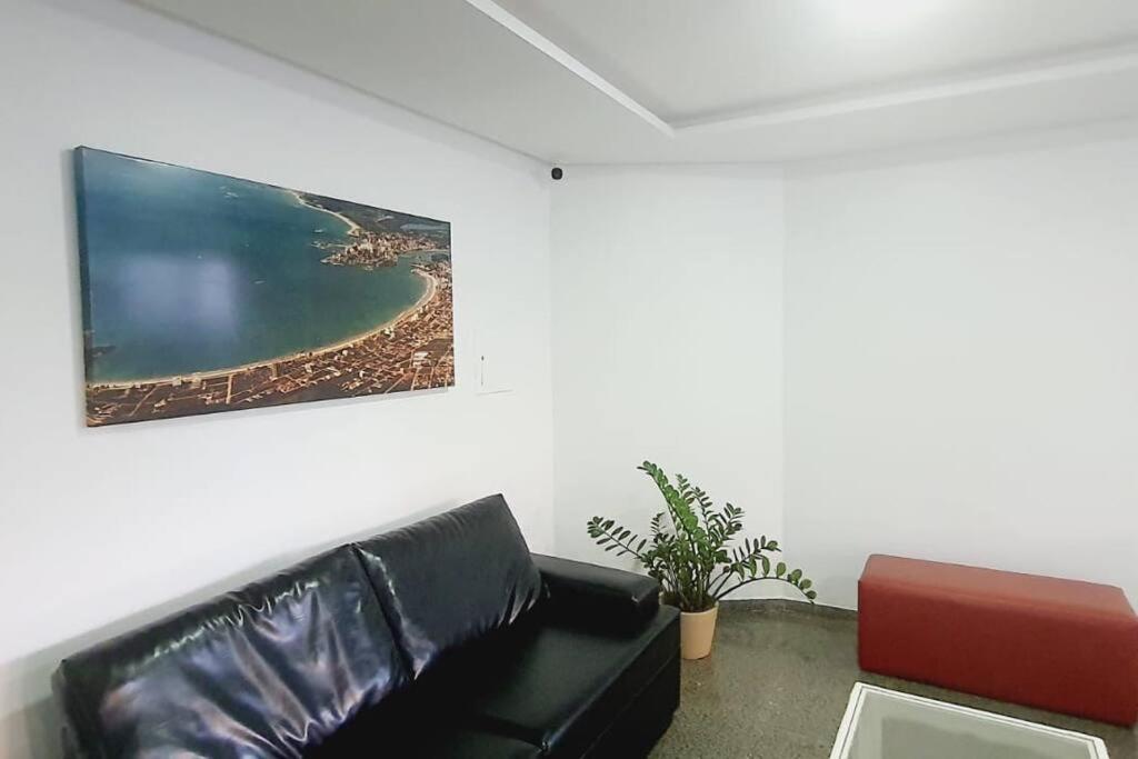 Apartment Charmoso De 4 Quartos Na Do Morro