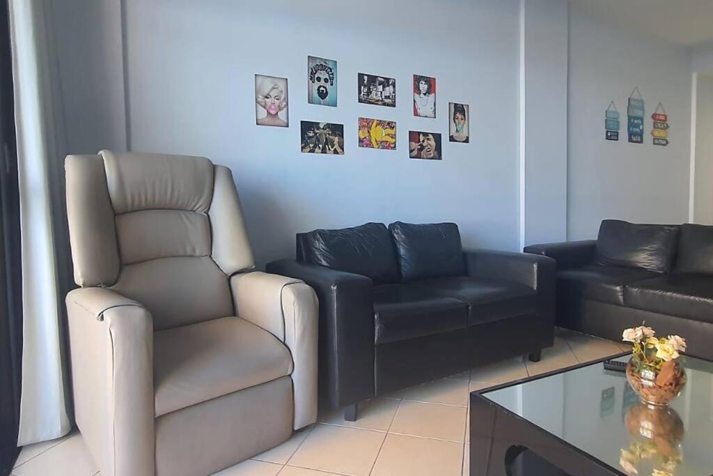 Charmoso De 4 Quartos Na Do Morro Apartment *