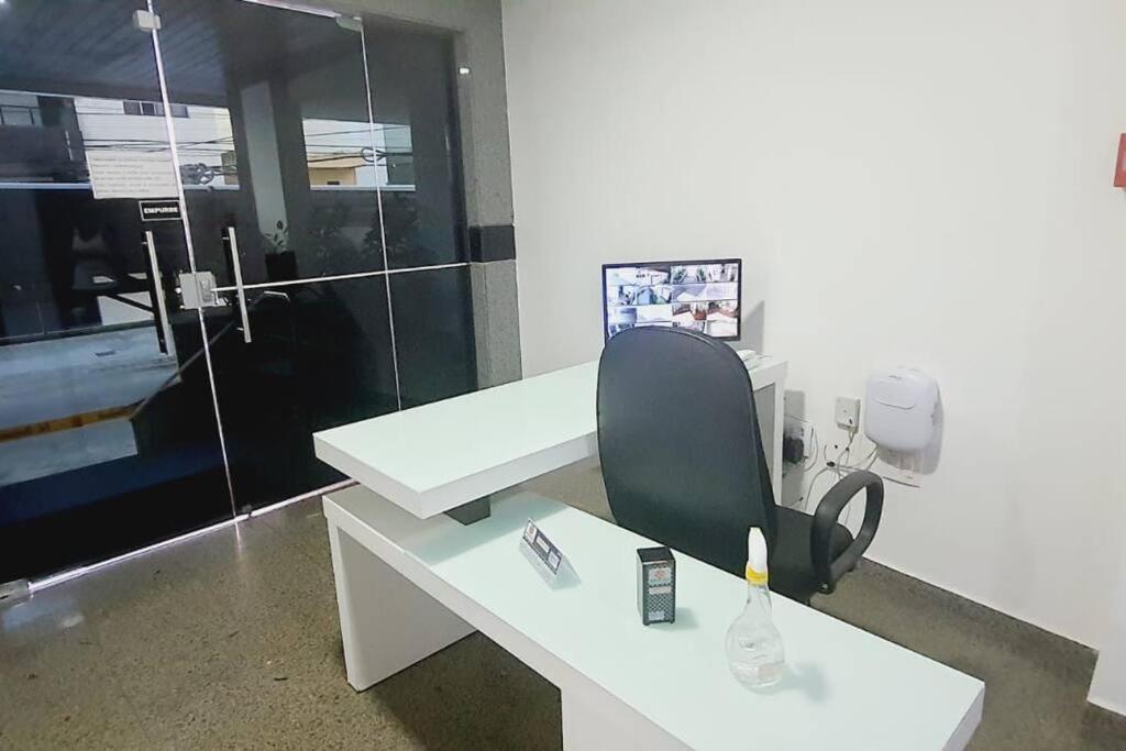Charmoso De 4 Quartos Na Do Morro Apartment